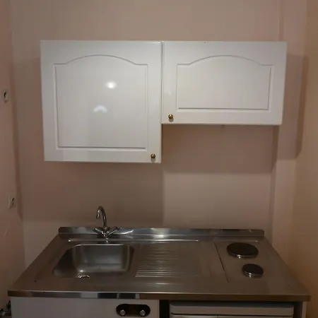 Surf Ξενοδοχείο 2*