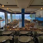 Hotel Surf 2*